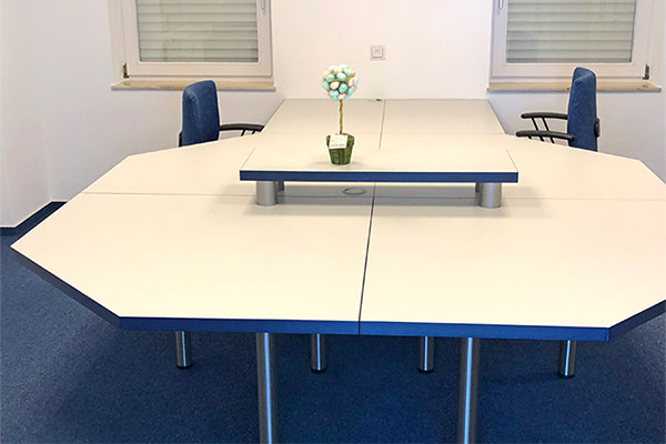 Büro- & Praxisreinigung