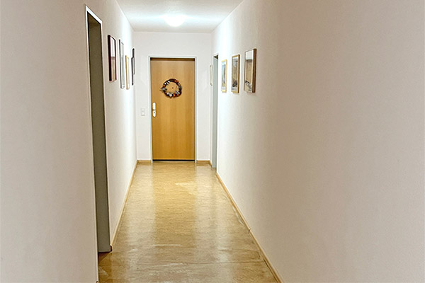 Treppenhaus- & Tiefgaragenreinigung